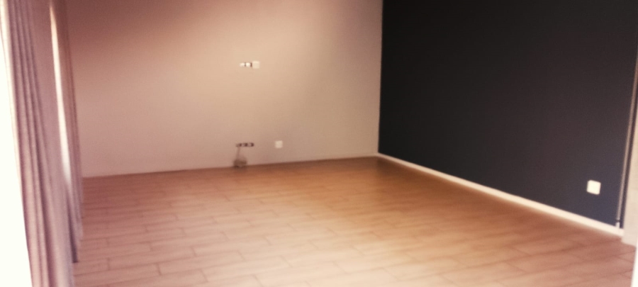 4 Bedroom Property for Sale in Pentagon Park Free State